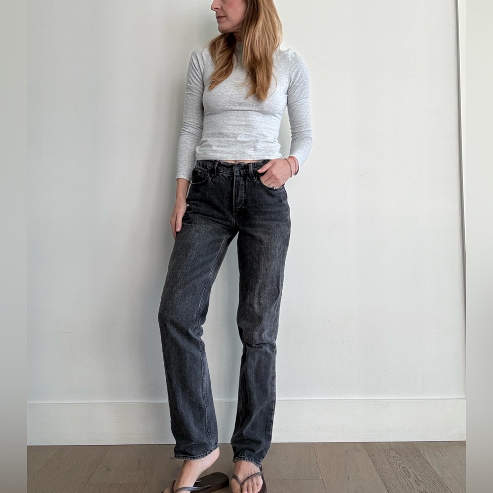 Good American Dark Gray Straight Leg Jeans